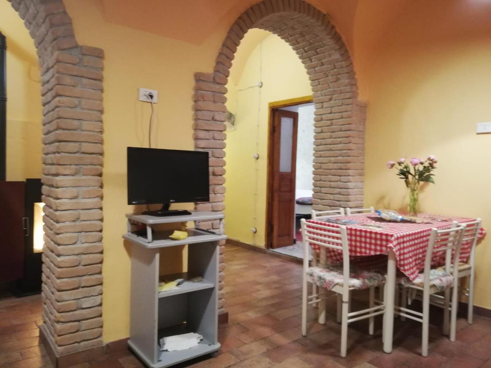 Ferienwohnung Casa Baciccia Badalucco Exterior foto